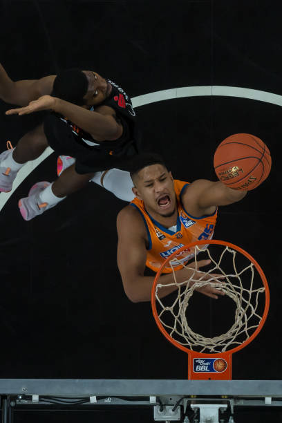 晰地看到 晰地看到