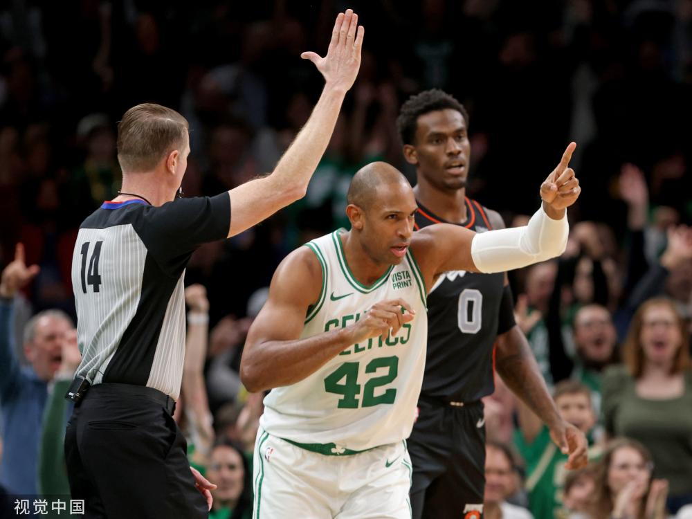 仅仅由球员 仅仅由球员